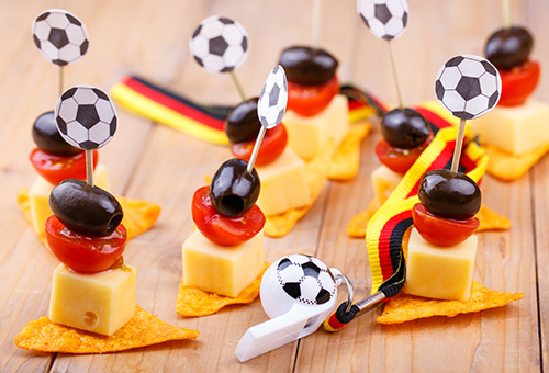 Käse-Tomaten-Trauben-Spieße zur Fußball-Europameisterschaft 2024